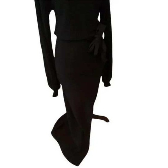 TJD The JetSet Diaries Knit Maxi Dress Long Sleeve Slit Waist Tie Cutout Detail - Picture 7 of 9